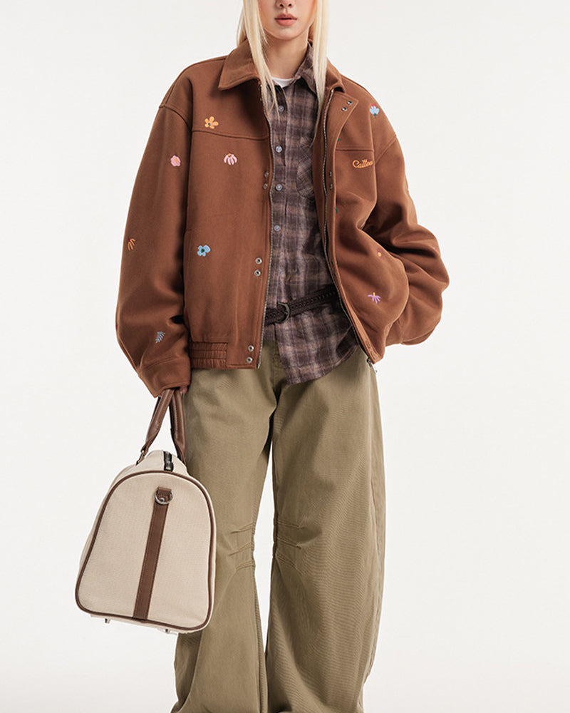 小花刺繍のベースボールジャケット