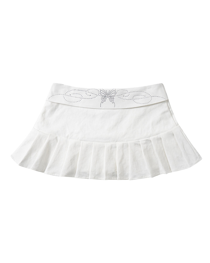 심플하고 활용도 높은 숏스커트