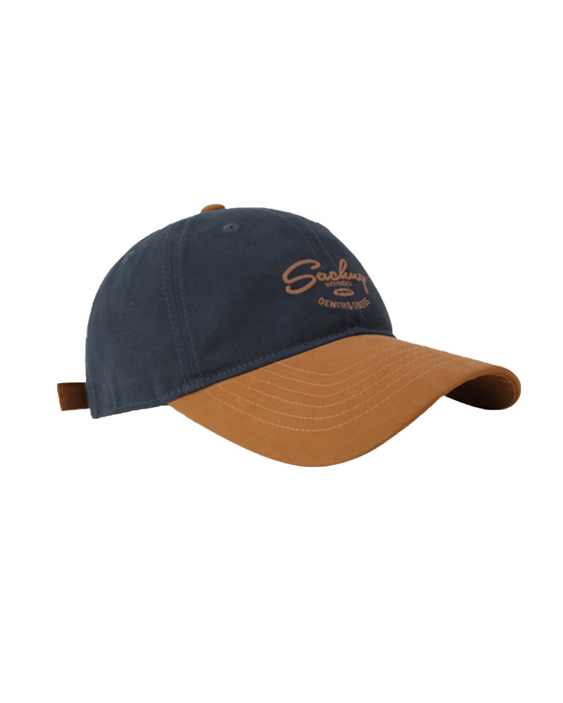 コントラストカラーの野球帽