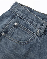 カジュアルなステッチストレートショートパンツ