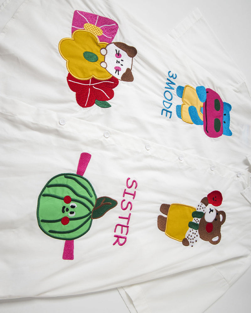 かわいい漫画の半袖シャツ