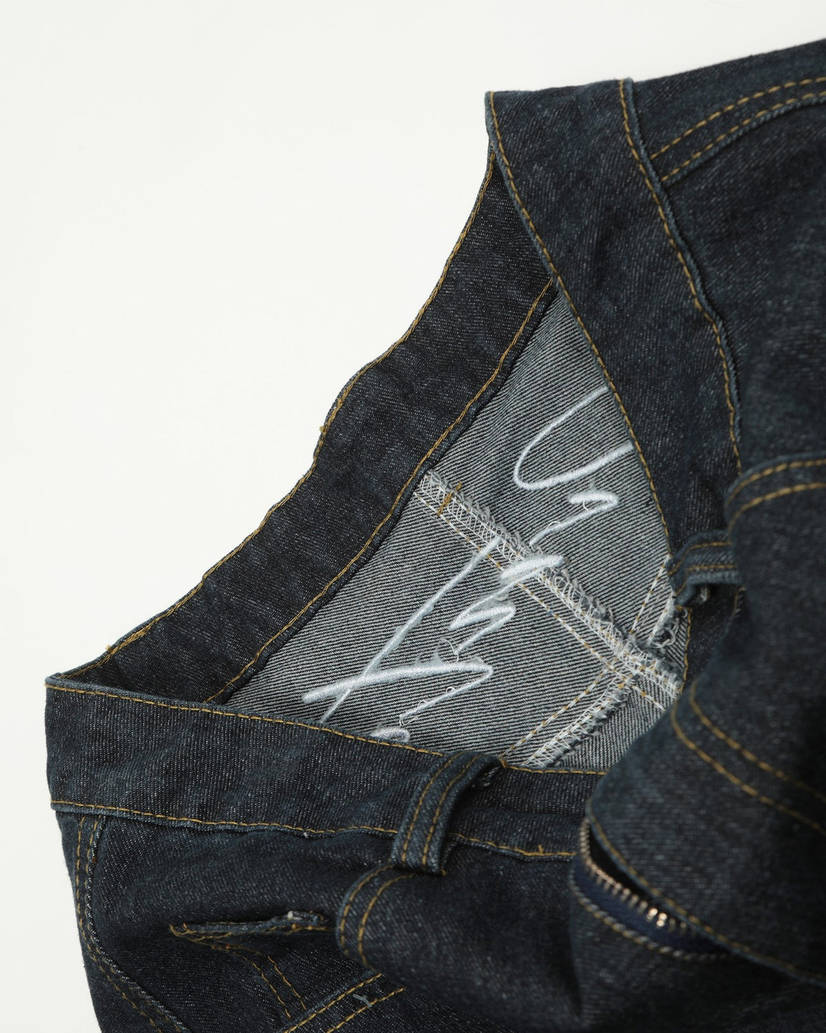 Distressed washed straight-leg pants