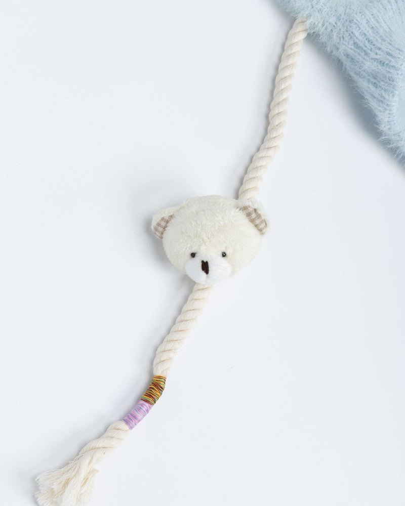 漫画風のゆったりとしたプルオーバーセーター