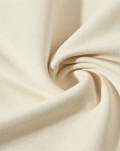 Loose and simple short sleeves