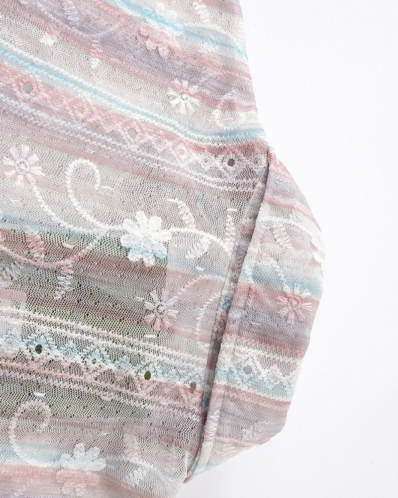 Loose simple short-sleeved shirt