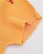 レトロなホットガールの半袖