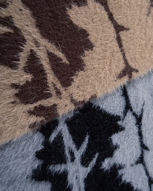 Contrast color crew neck knitted sweater