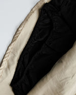 キュートな個性的なスカート