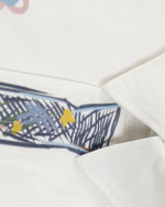 レトロなシンプルな長袖シャツ