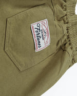 レトロなシンプルカジュアルショートパンツ