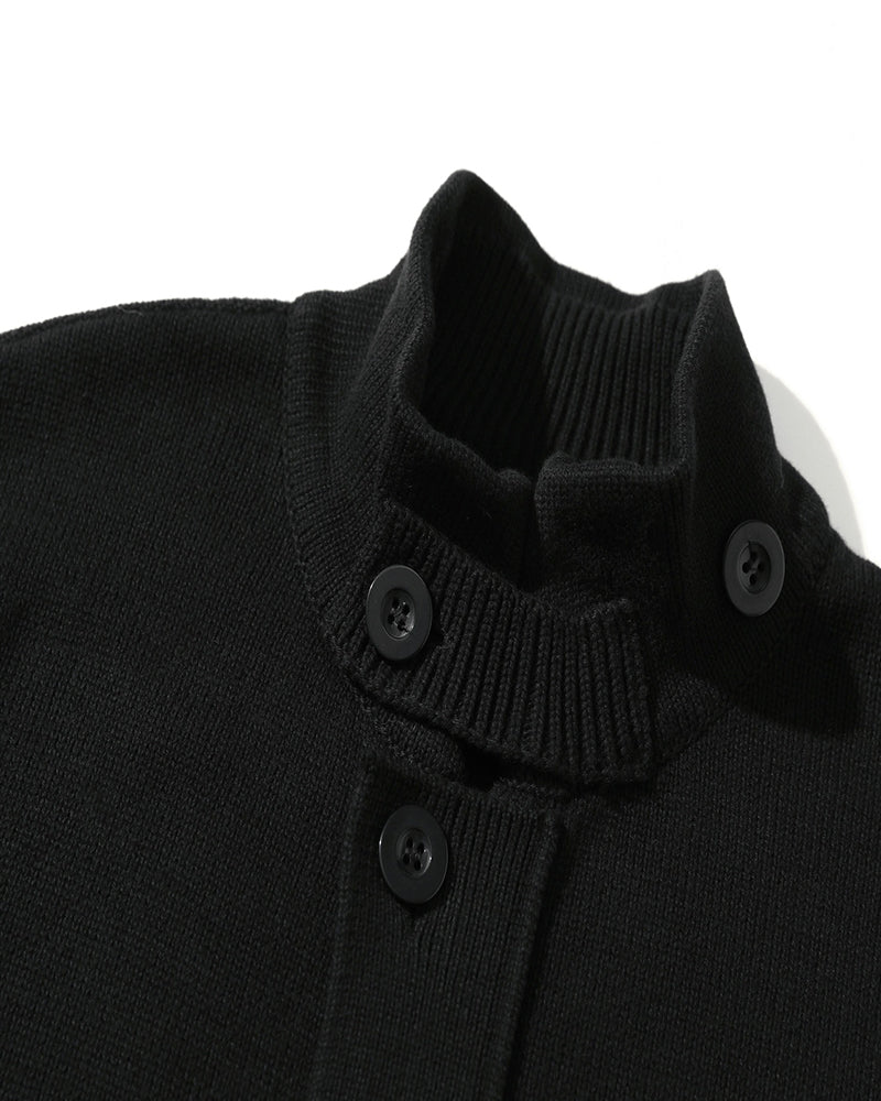 カジュアルなルーズニットジャケット