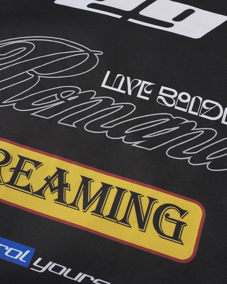 レトロなデジタルスポーツスタイルの長袖