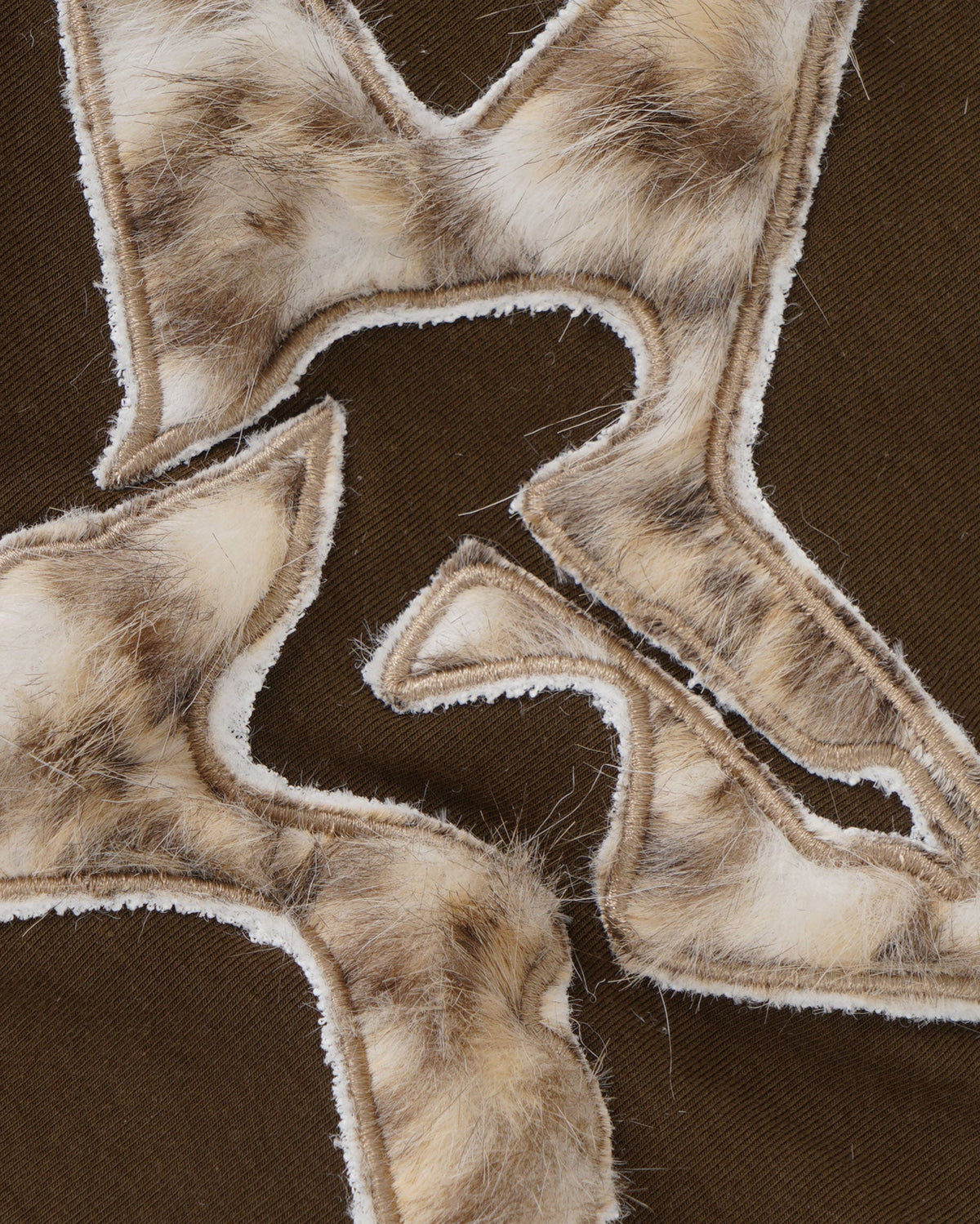 スリムフィットの長袖