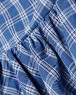 シンプルなデザインのショートスカート