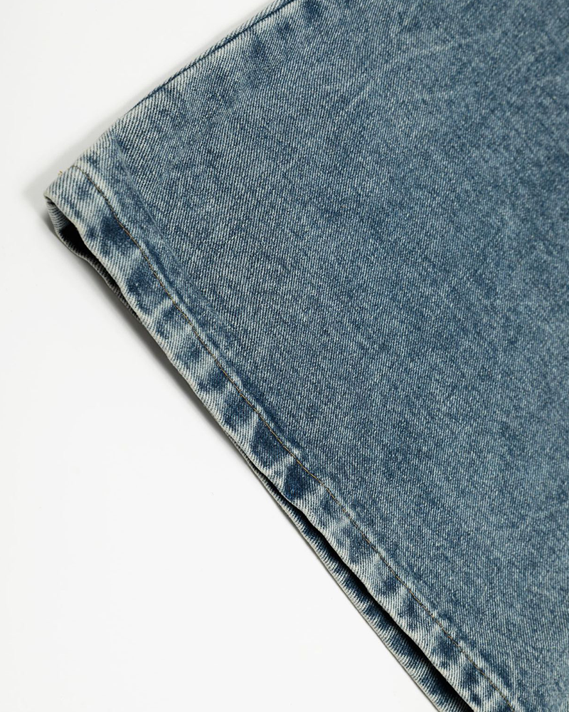 かわいいガーリージーンズ