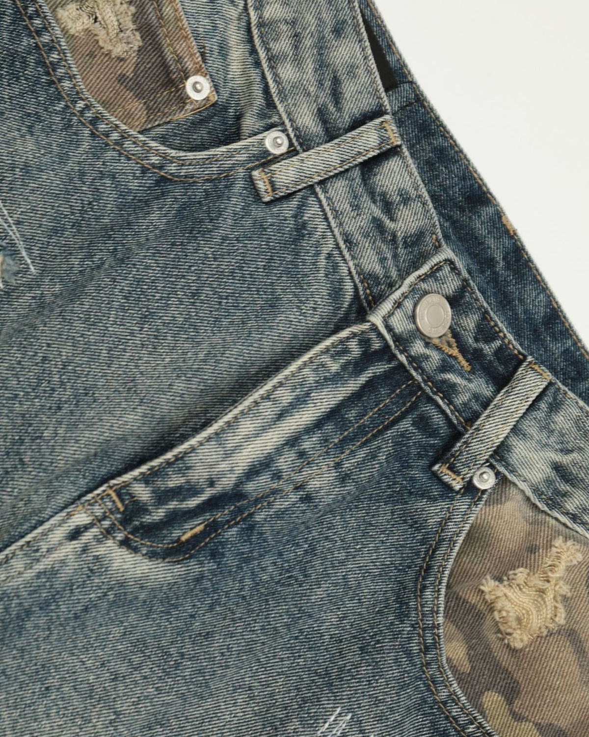 迷彩パッチワークストレートレッグパンツ