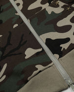 迷彩フード付きスウェットシャツ