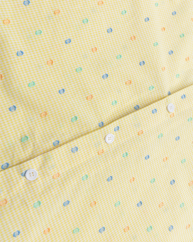 かわいいカラフルな半袖シャツ