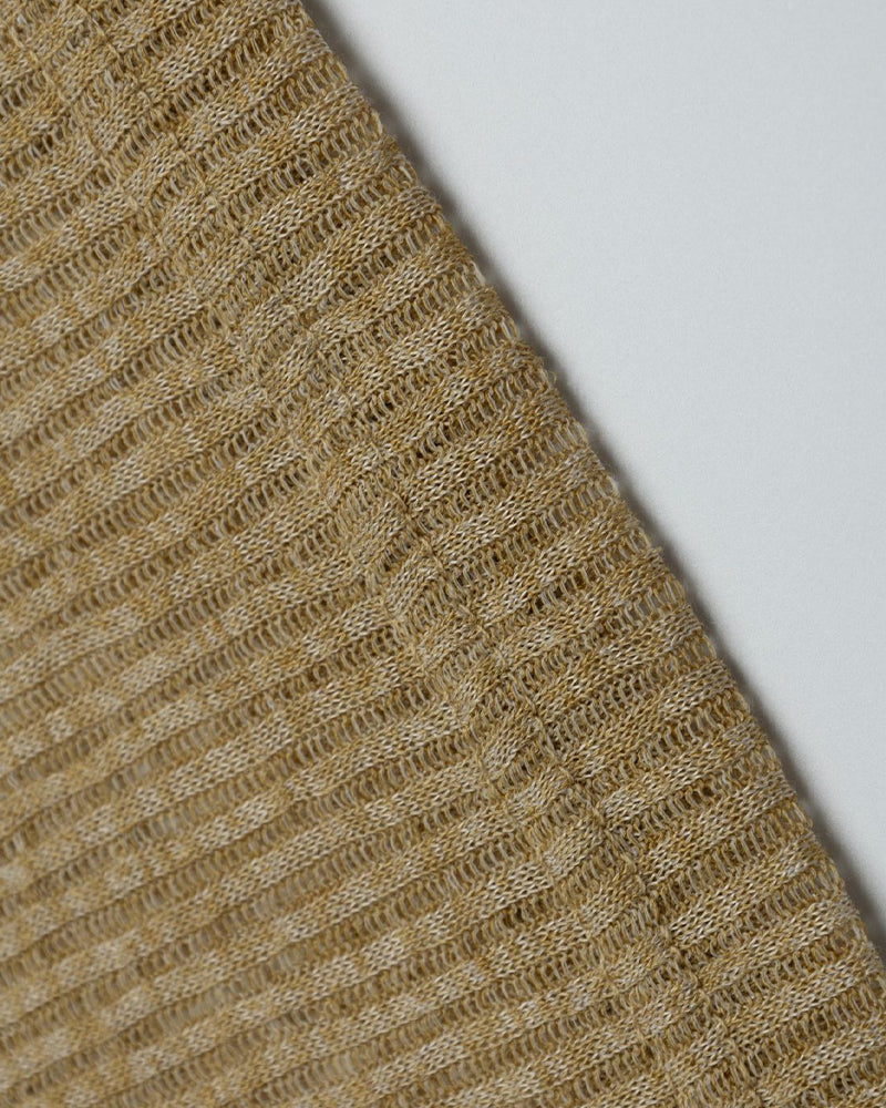 シンプルなスリムな半袖