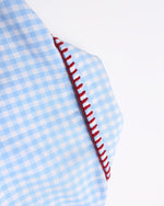 楽しいチェック柄の長袖シャツ