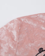 かわいい子犬の長袖