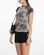 楽しいカラーブロックプリントの半袖