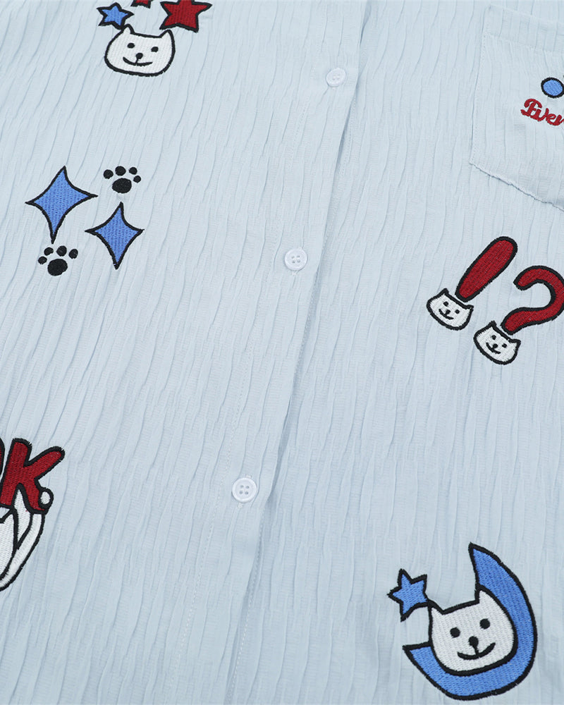 漫画の刺繍入り半袖シャツ