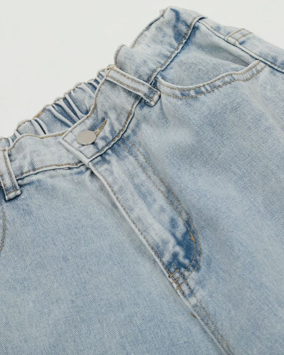 かわいい花柄ジーンズ