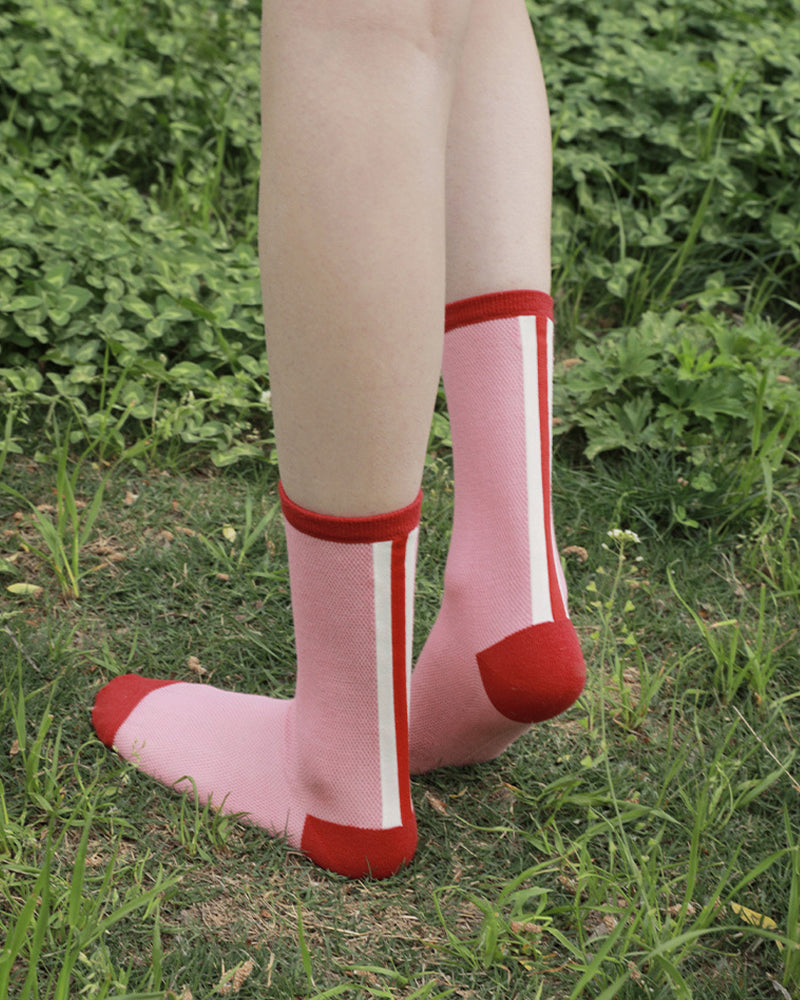 シンプルなオールマッチソックス