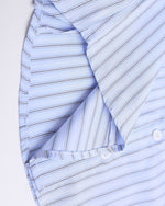 ストライプの半袖シャツ