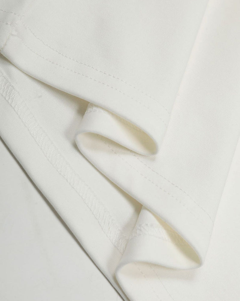 レトロなシンプルな半袖