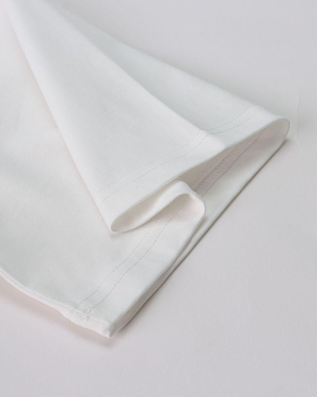 Simple loose design short sleeves