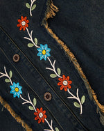 Small flower embroidered long-sleeved shirt