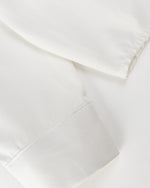 レトロなシンプルな長袖シャツ