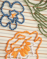 Contrast color plaid long-sleeved shirt