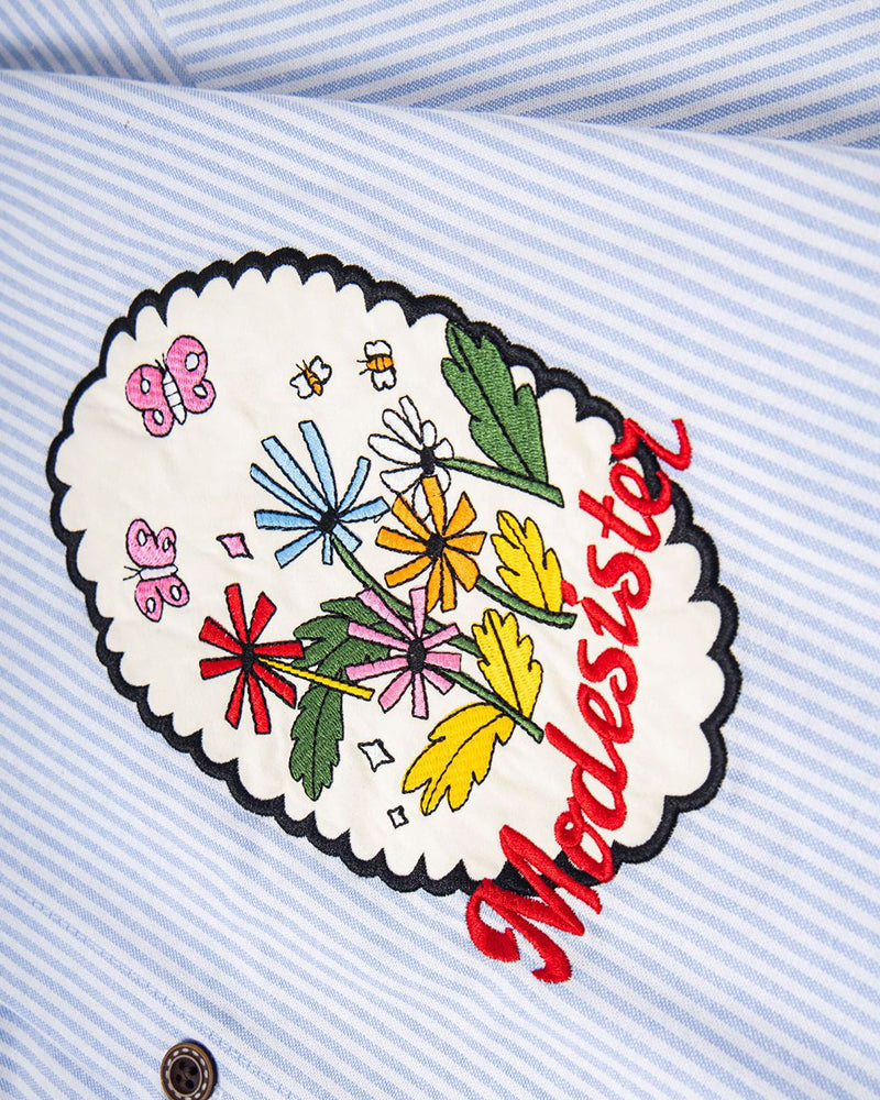 ストライプの半袖シャツ