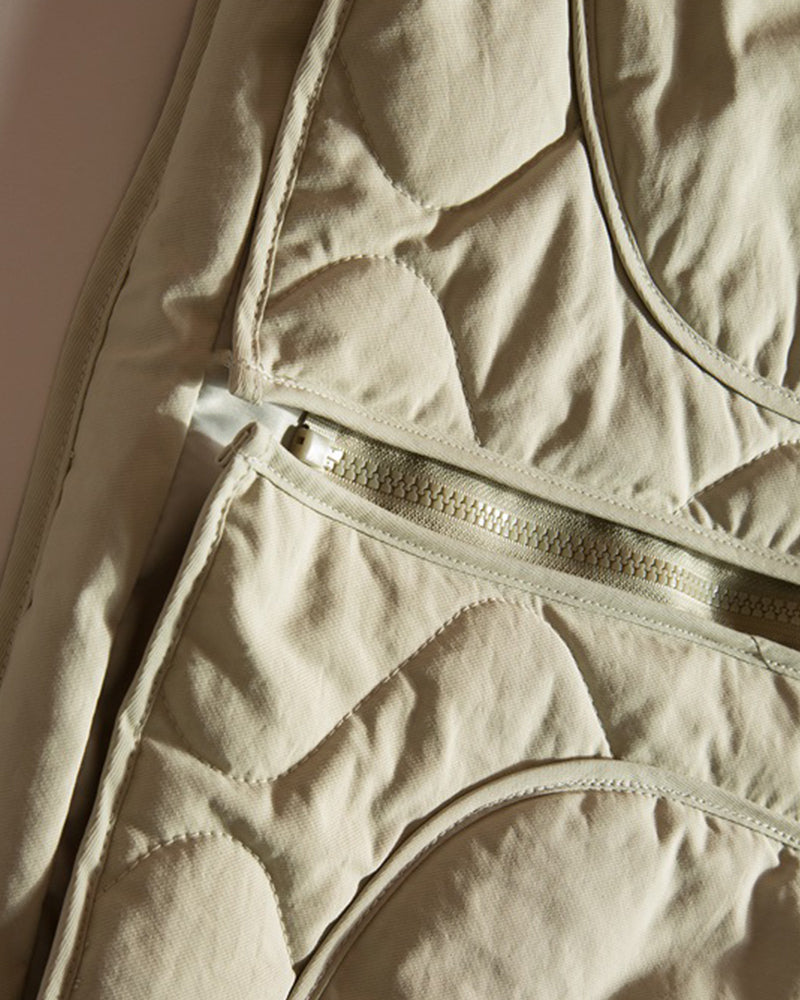 カジュアルで暖かいジャケット