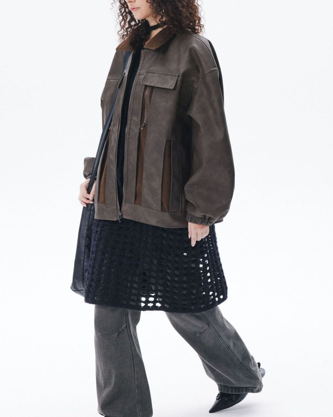 シンプルなゆったりコート