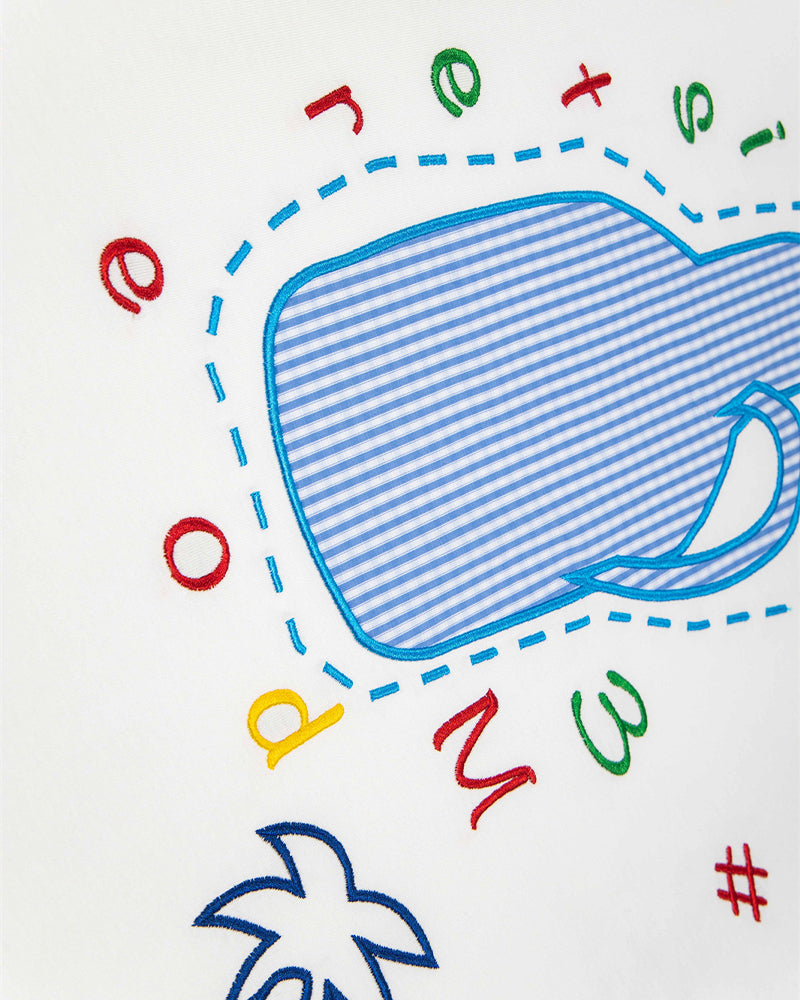 コントラストカラーの楽しい半袖