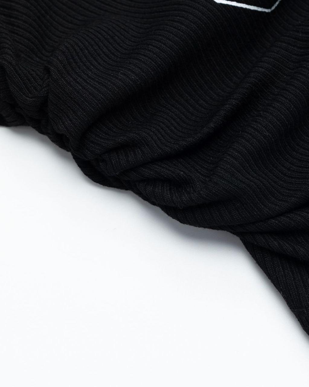 シンプルなキャミソール