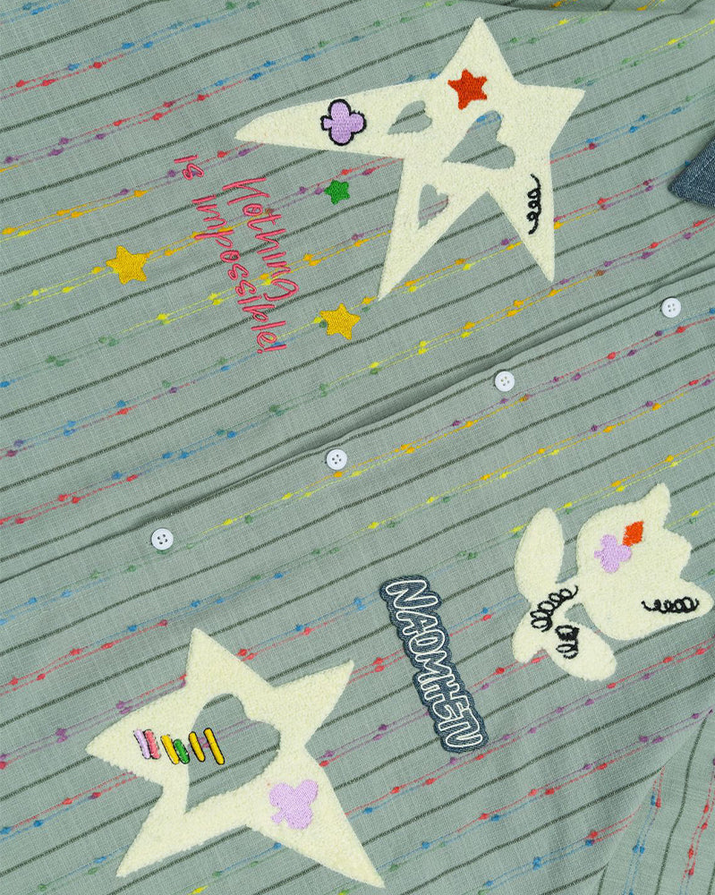 楽しい刺繍の半袖シャツ