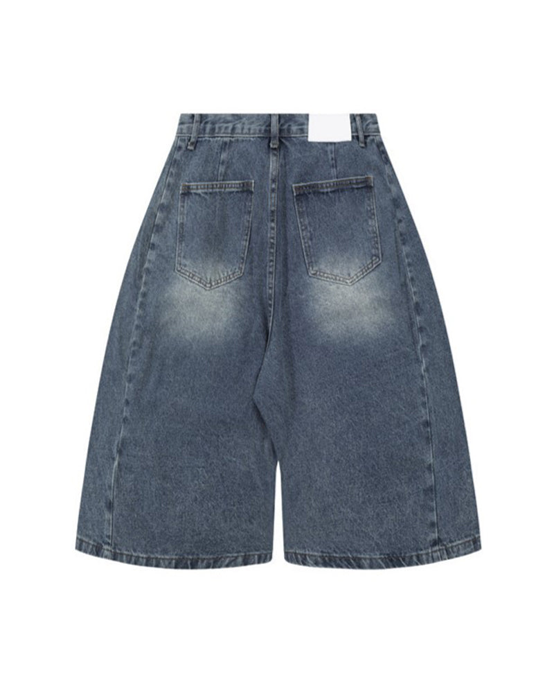 カジュアルなステッチストレートショートパンツ