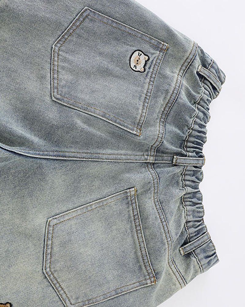 刺繍入りクロップドジーンズ