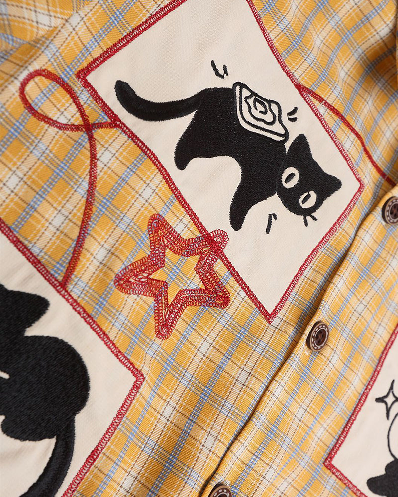 かわいい子猫の半袖シャツ