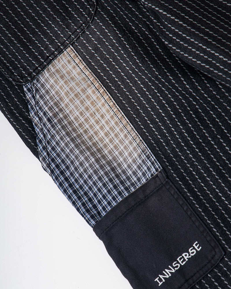 楽しいストライプ柄のカジュアルパンツ