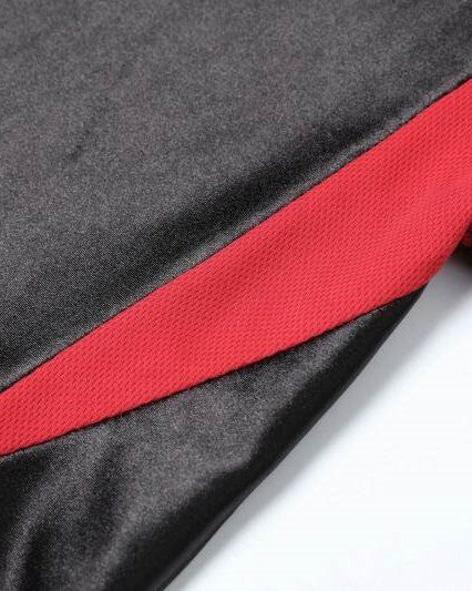 カジュアルなプリントの長袖