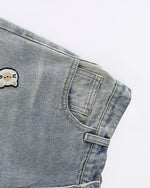 刺繍入りクロップドジーンズ