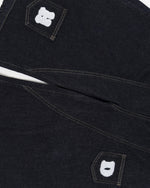 カジュアルなストレートレッグクロップドジーンズ