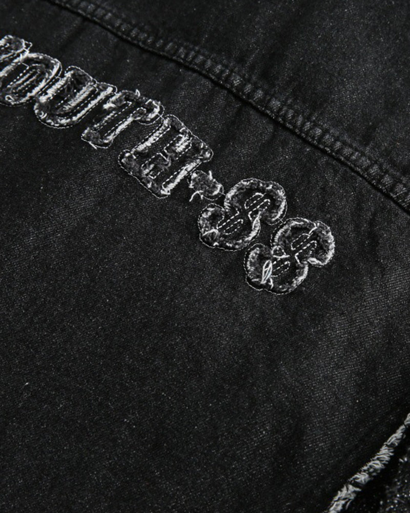 カジュアルなウォッシュデニムジャケット