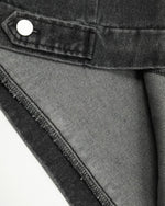 ヴィンテージ風のダメージ加工フード付きスウェットシャツ